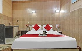 Super Hotel O Rajdoot Near Phoenix Palladium